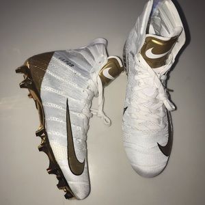 Mens Nike Vapor Untouchable Football Cleats White